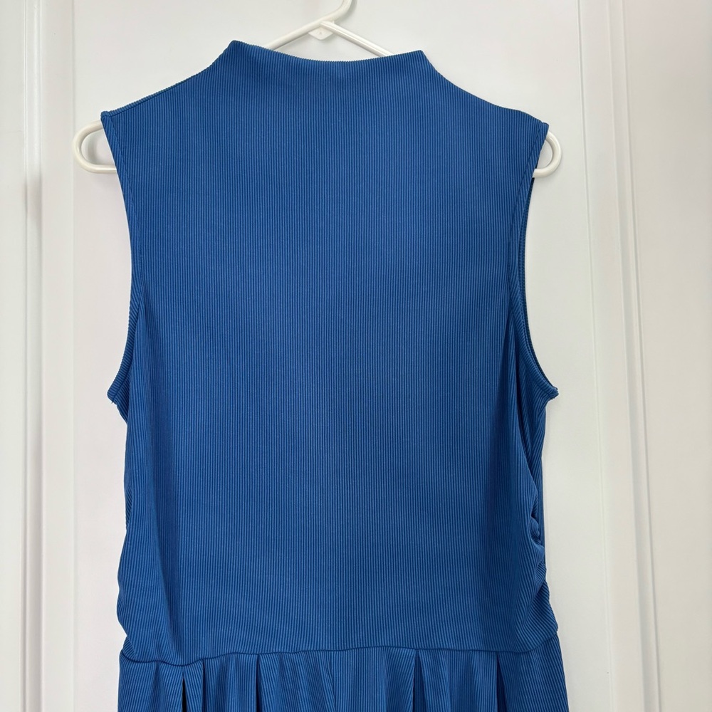 NWT Pretty Garden Blue Sleeveless Jumpsuit Pockets
